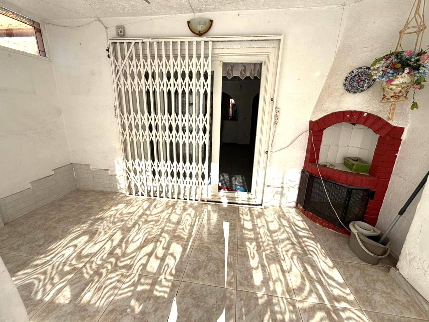 Apartamento de 2 habitaciones en Torrevieja en venta - 149.900 € (Ref: 9543838)