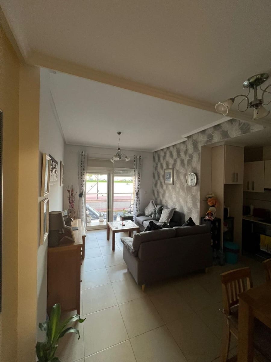 Apartamento de 2 habitaciones en Los Montesinos en venta - 119.900 € (Ref: 9571393)