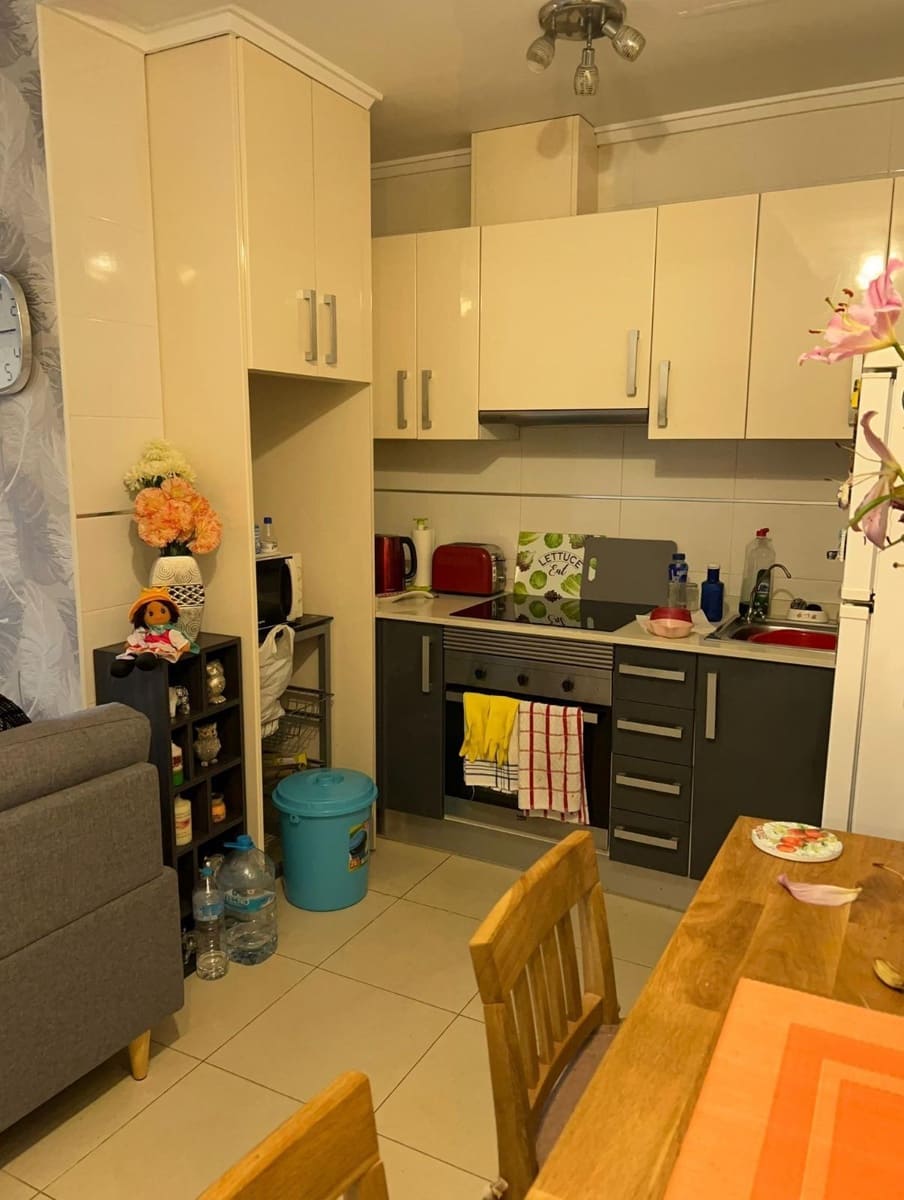 Apartamento de 2 habitaciones en Los Montesinos en venta - 119.900 € (Ref: 9571393)