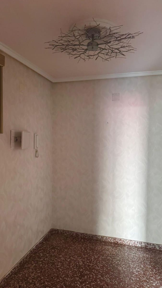 3 bedroom Apartment for sale in Los Montesinos - € 95,000 (Ref: 9591553)