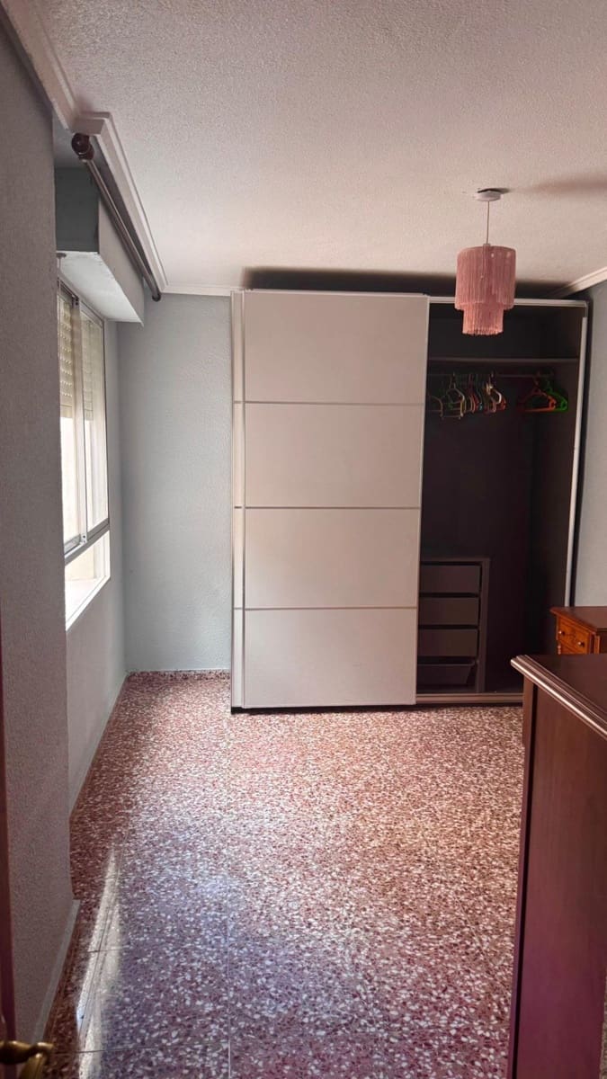 3 bedroom Apartment for sale in Los Montesinos - € 95,000 (Ref: 9591553)