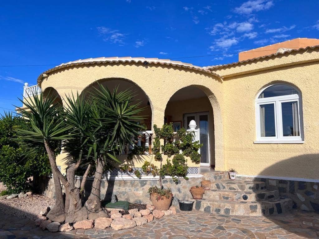 3 soverom Villa til salgs i Torrevieja med svømmebasseng - € 519 000 (Ref: 9591554)