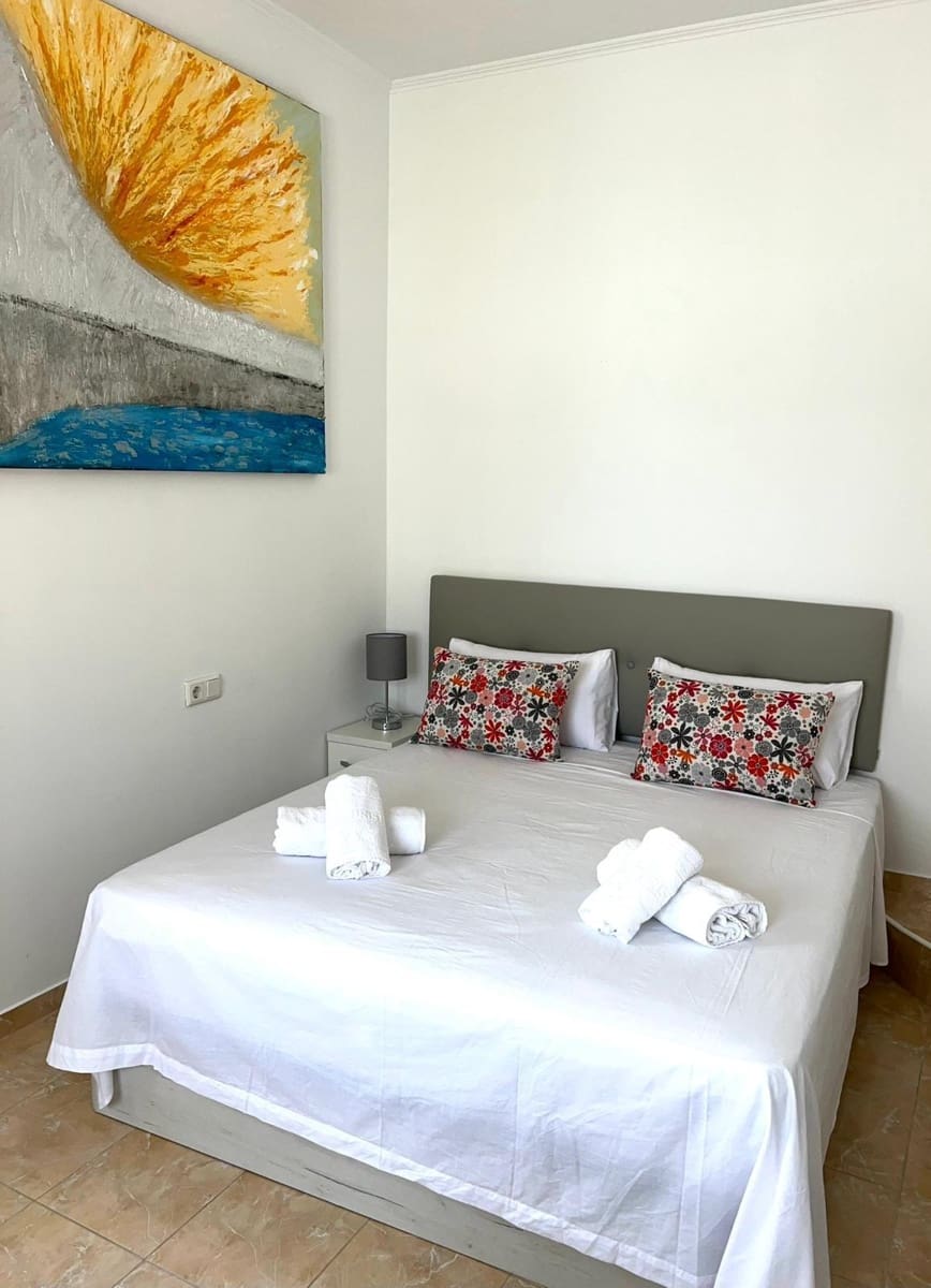 3 soverom Villa til salgs i Torrevieja med svømmebasseng - € 519 000 (Ref: 9591554)