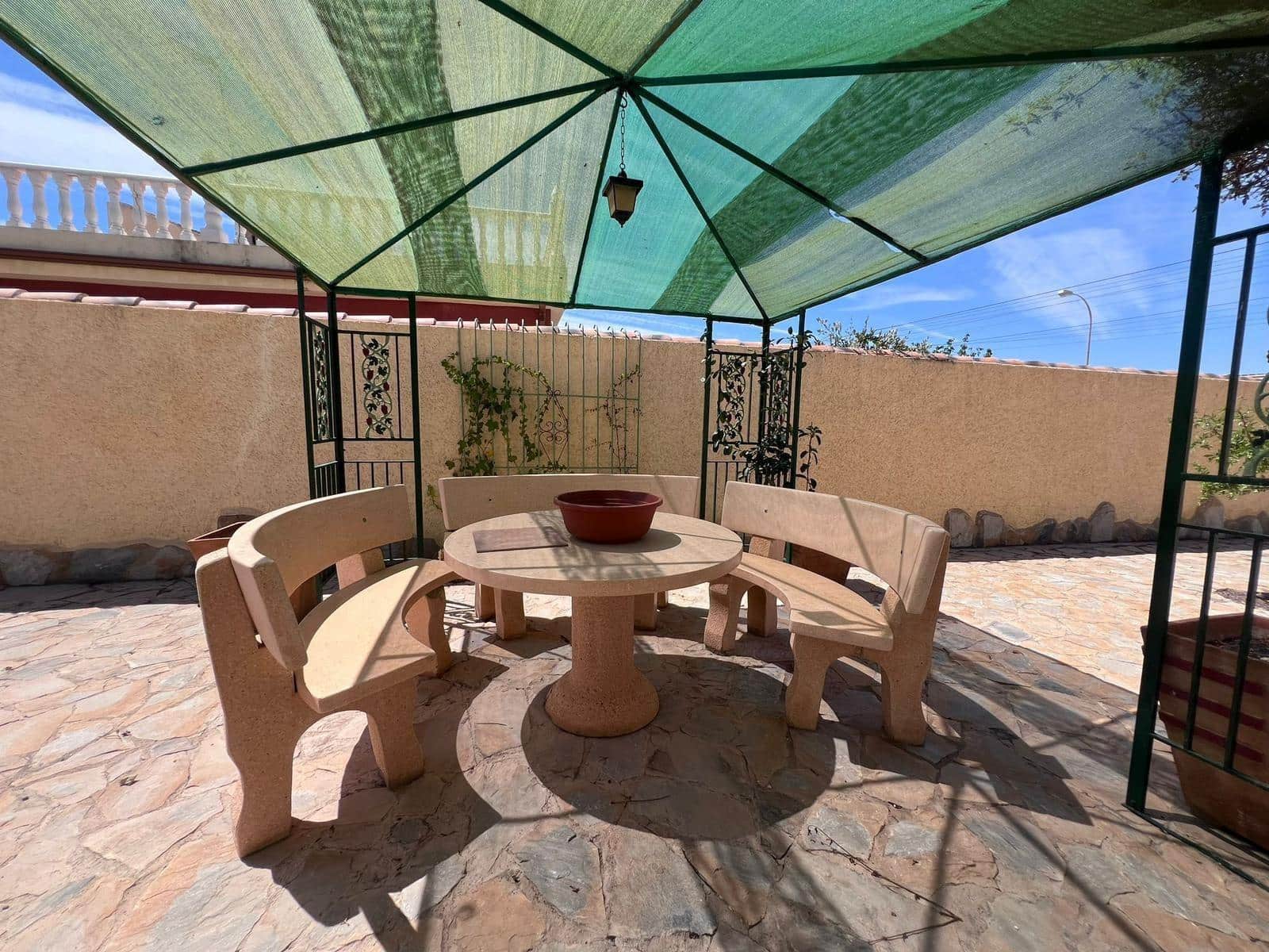 3 soverom Villa til salgs i Torrevieja med svømmebasseng - € 519 000 (Ref: 9591554)