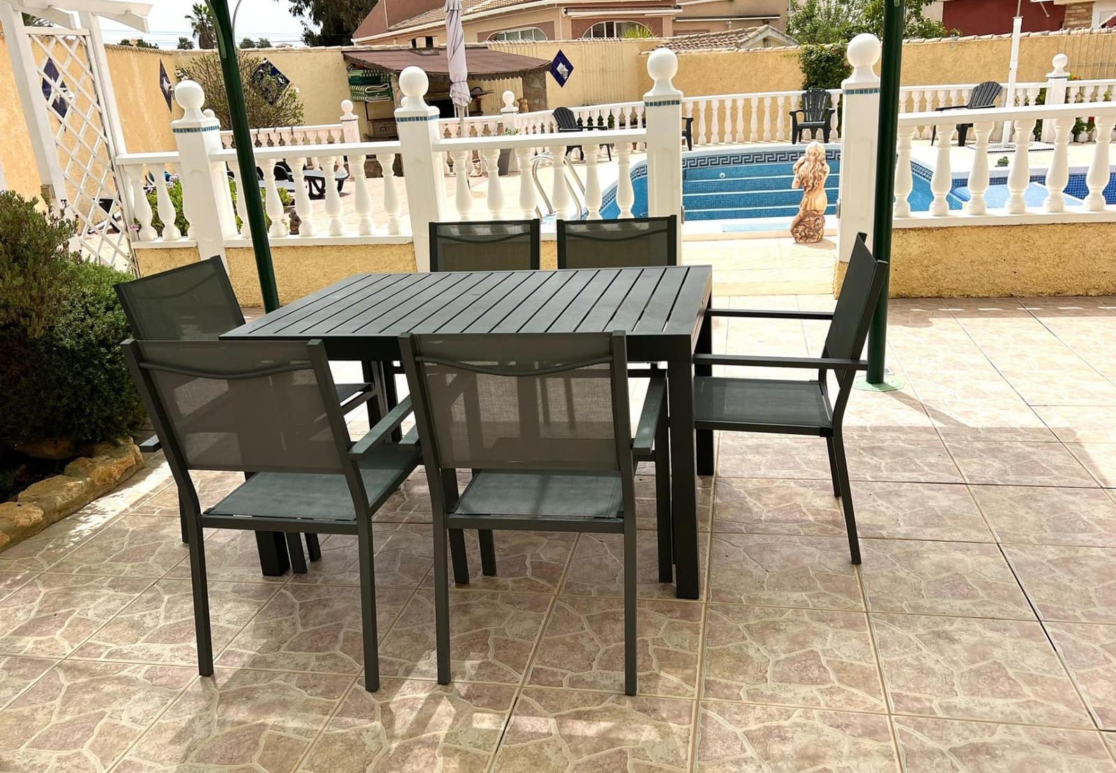 3 soverom Villa til salgs i Torrevieja med svømmebasseng - € 519 000 (Ref: 9591554)