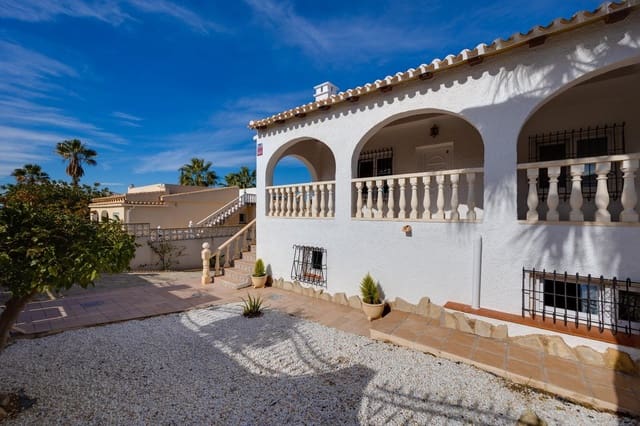 4 camera da letto Villa in vendita in El Chaparral, Torrevieja con piscina - 359.900 € (Rif: 9619503)