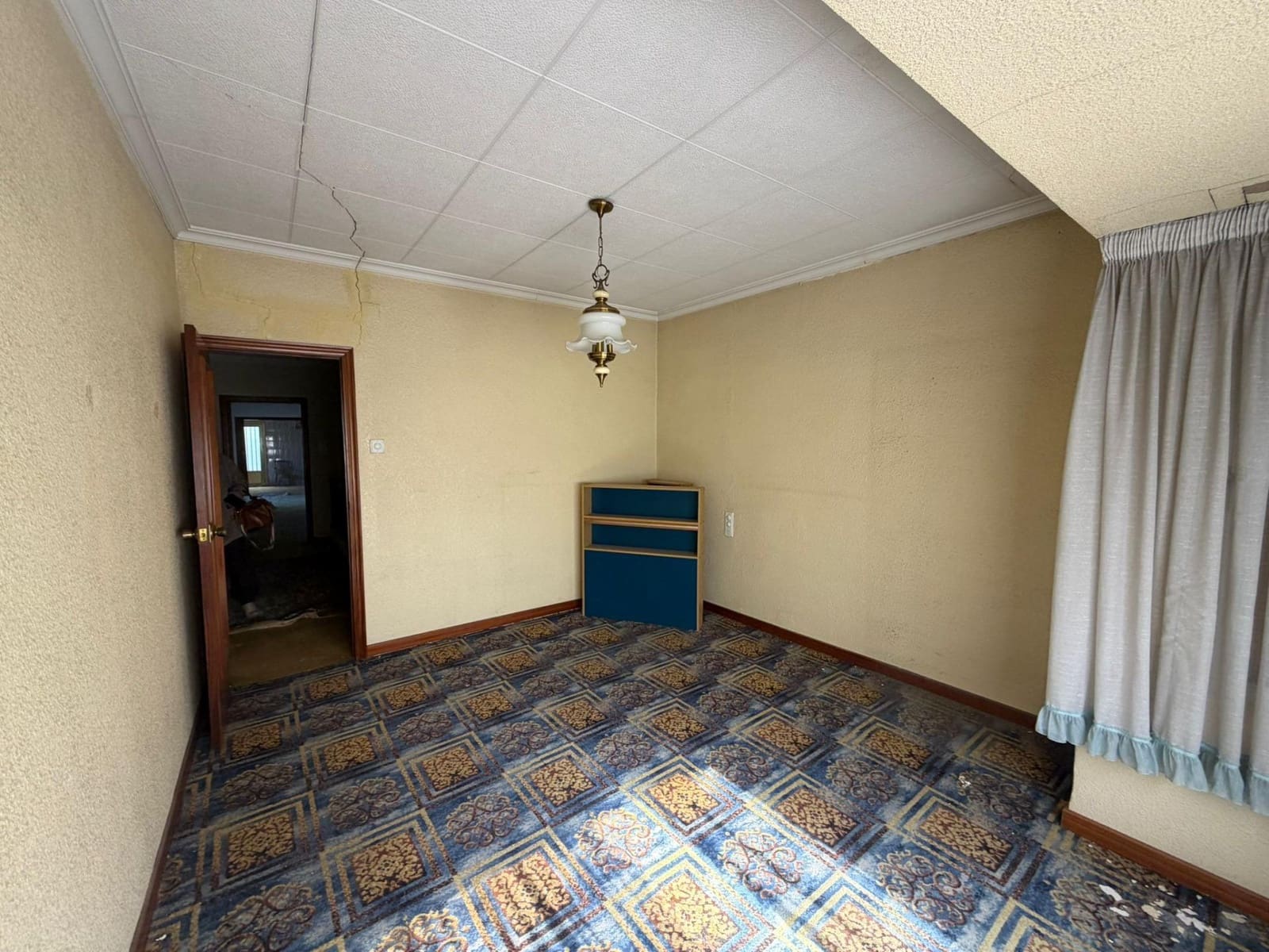 4 bedroom Townhouse for sale in Dolores with garage - € 149,900 (Ref: 9627815)