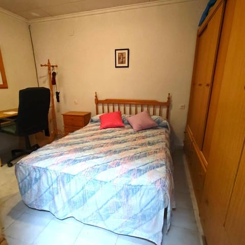 1 quarto Bungalow para venda em El Chaparral - La Siesta - La Torreta, Torrevieja - 105 900 € (Ref: 9648385)