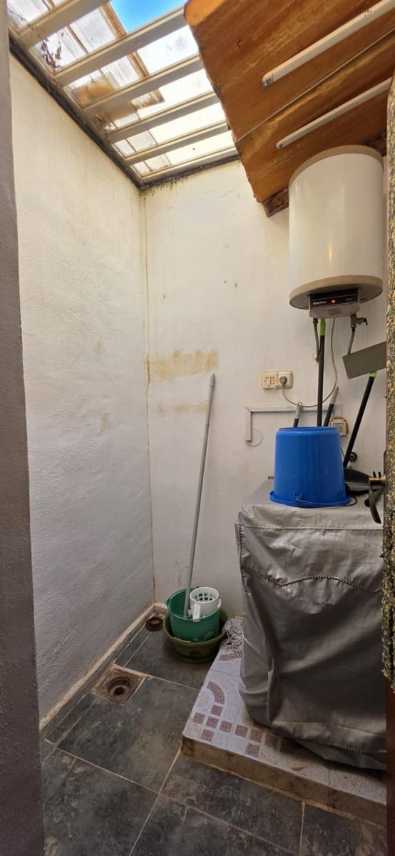 1 bedroom Bungalow for sale in Torrevieja - € 99,900 (Ref: 9648385)