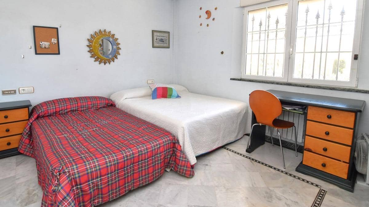 7 bedroom Finca/Country House for sale in Elche / Elx - € 740,000 (Ref: 9691138)