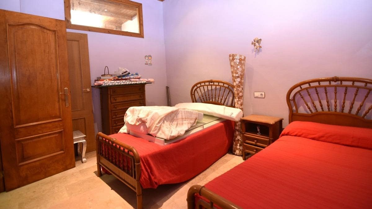 7 bedroom Finca/Country House for sale in Elche / Elx - € 740,000 (Ref: 9691138)