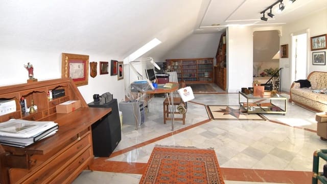 7 bedroom Finca/Country House for sale in Elche / Elx - € 740,000 (Ref: 9691138)