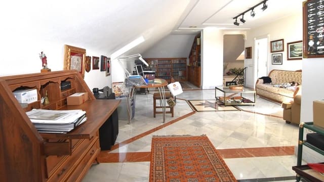 7 bedroom Finca/Country House for sale in Elche / Elx - € 740,000 (Ref: 9691138)