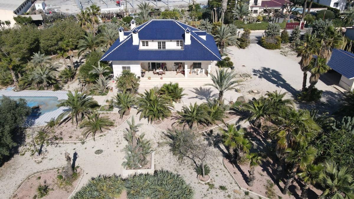 7 bedroom Finca/Country House for sale in Elche / Elx - € 740,000 (Ref: 9691138)