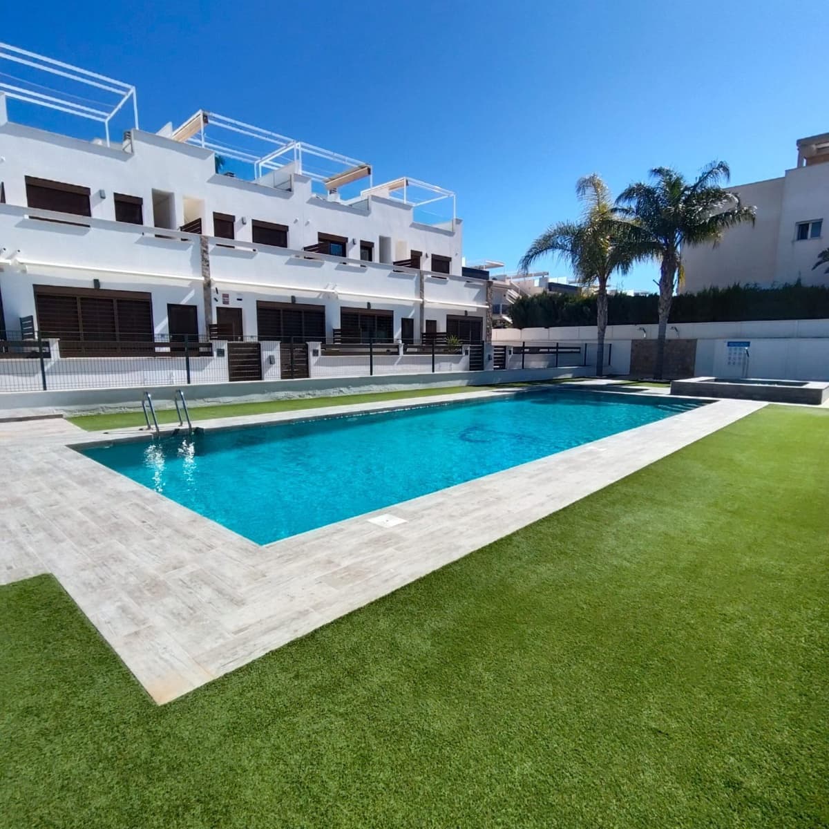 3 sovrum Villa till salu i Torrevieja med pool - 330 000 € (Ref: 9696307)