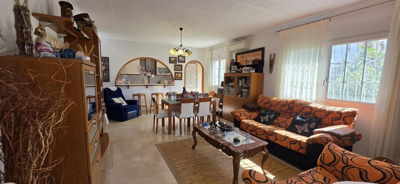 4 Zimmer Villa zu verkaufen in Torrevieja mit Garage - 459.900 € (Ref: 9715119)