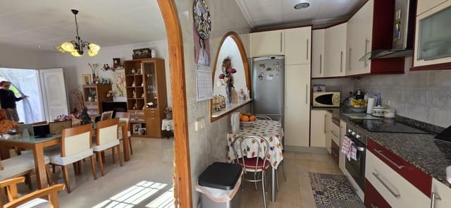 4 soverom Villa til salgs i El Chaparral - La Siesta - La Torreta, Torrevieja med garasje - € 459 900 (Ref: 9715119)