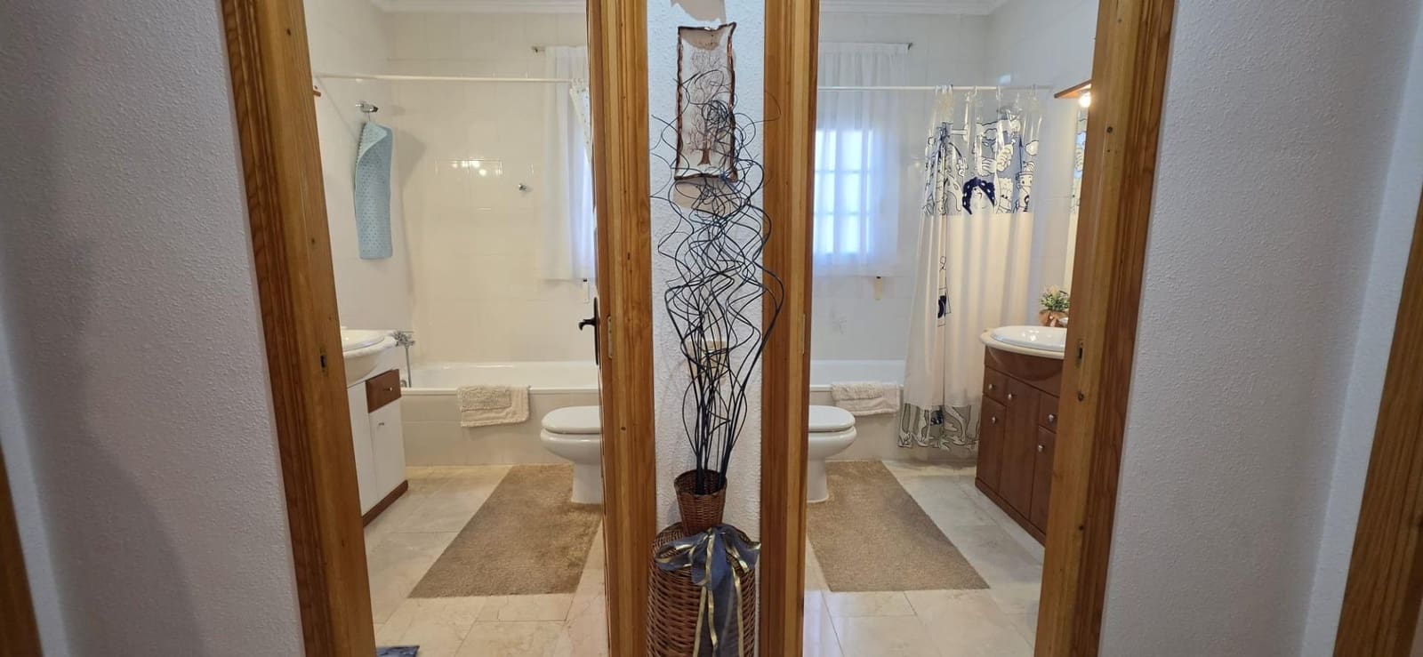 4 Zimmer Villa zu verkaufen in Torrevieja mit Garage - 459.900 € (Ref: 9715119)