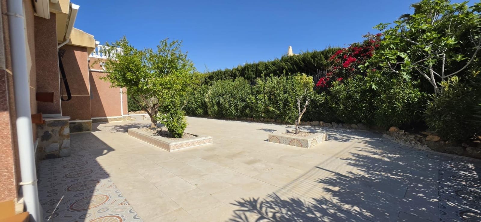 4 Zimmer Villa zu verkaufen in Torrevieja mit Garage - 459.900 € (Ref: 9715119)