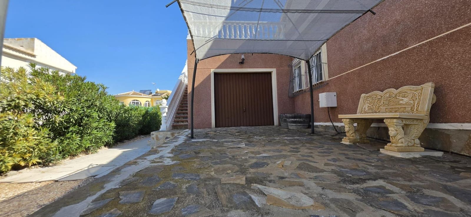 4 Zimmer Villa zu verkaufen in Torrevieja mit Garage - 459.900 € (Ref: 9715119)