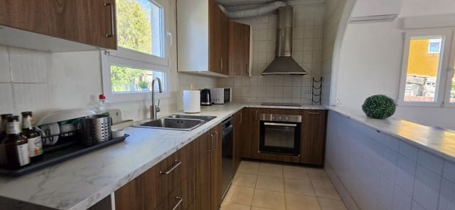 2 bedroom Villa for sale in El Chaparral - La Siesta - La Torreta, Torrevieja with garage - € 289,900 (Ref: 9755924)