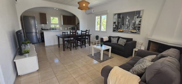 2 bedroom Villa for sale in El Chaparral - La Siesta - La Torreta, Torrevieja with garage - € 289,900 (Ref: 9755924)