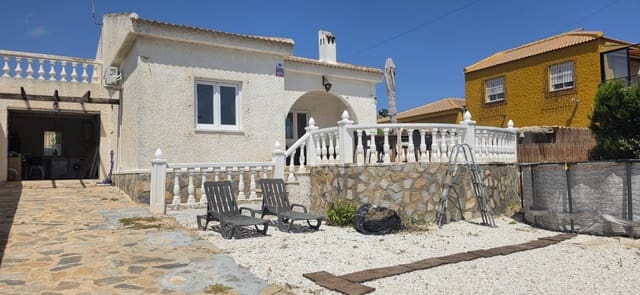 2 bedroom Villa for sale in El Chaparral - La Siesta - La Torreta, Torrevieja with garage - € 289,900 (Ref: 9755924)