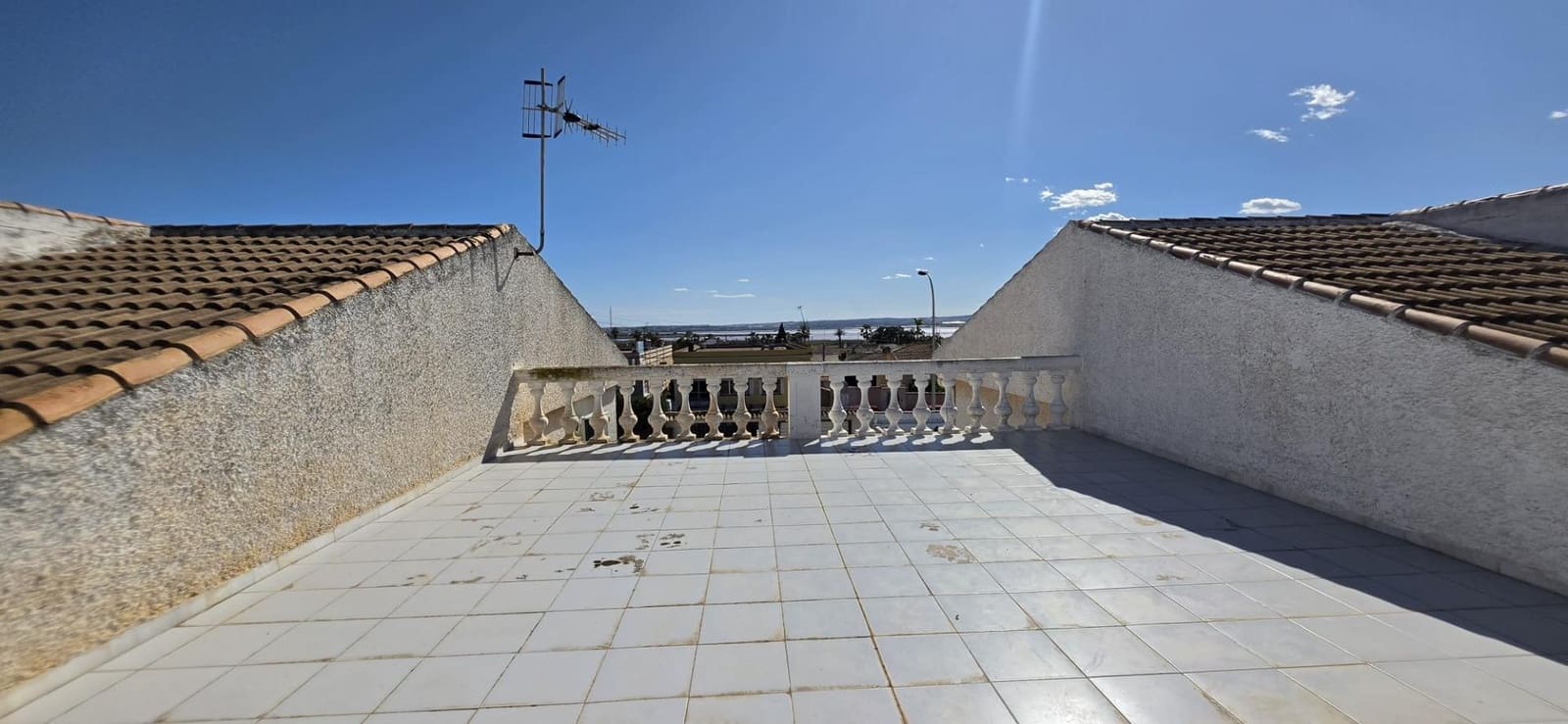 2 chambre Villa/Maison à vendre à Torrevieja avec garage - 264 900 € (Ref: 9755924)