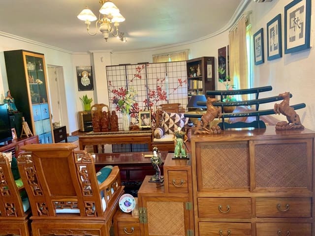 4 soverom Villa til salgs i San Luis, Torrevieja med svømmebasseng - € 499 900 (Ref: 9755925)