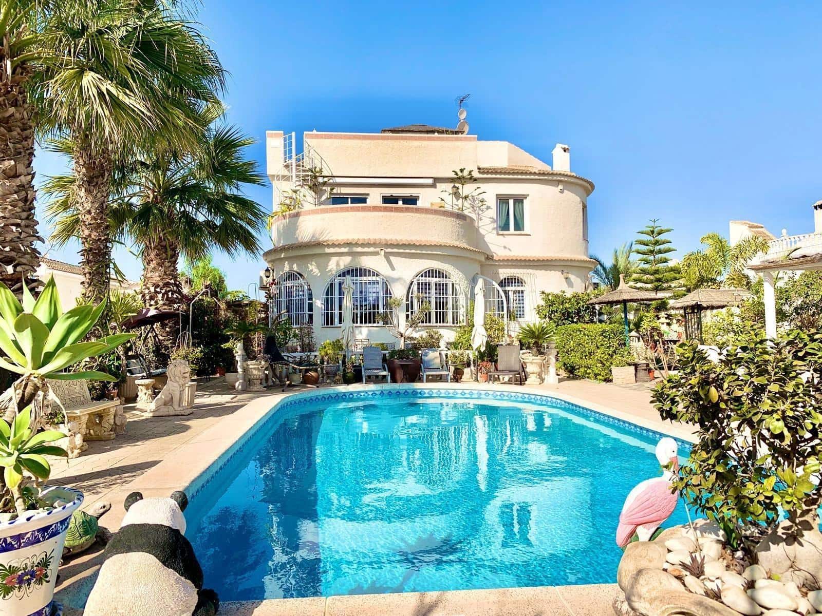 4 soverom Villa til salgs i San Luis med svømmebasseng - € 499 900 (Ref: 9755925)