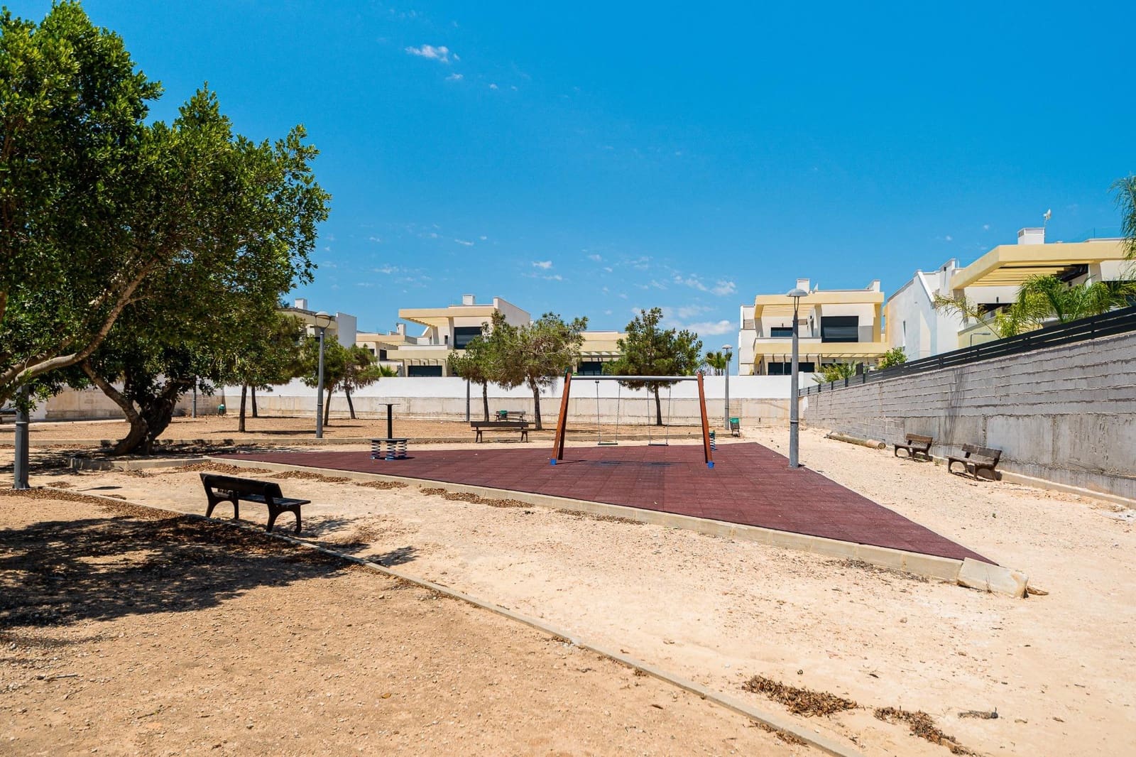 3 bedroom Villa for sale in Los Montesinos with pool - € 449,900 (Ref: 9786989)