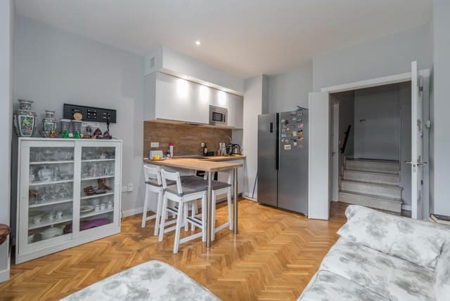 2 camera da letto Appartamento in vendita in San Sebastián de los Reyes - 350.000 € (Rif: 9794896)