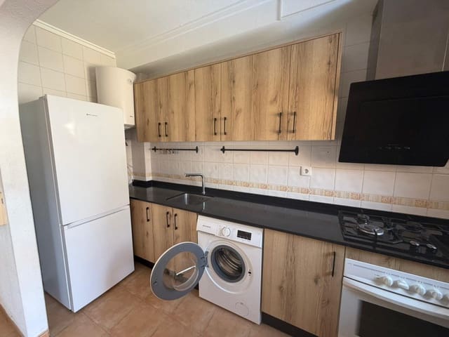 Bungalow de 2 habitaciones en Orihuela en venta con piscina - 89.900 € (Ref: 9794897)