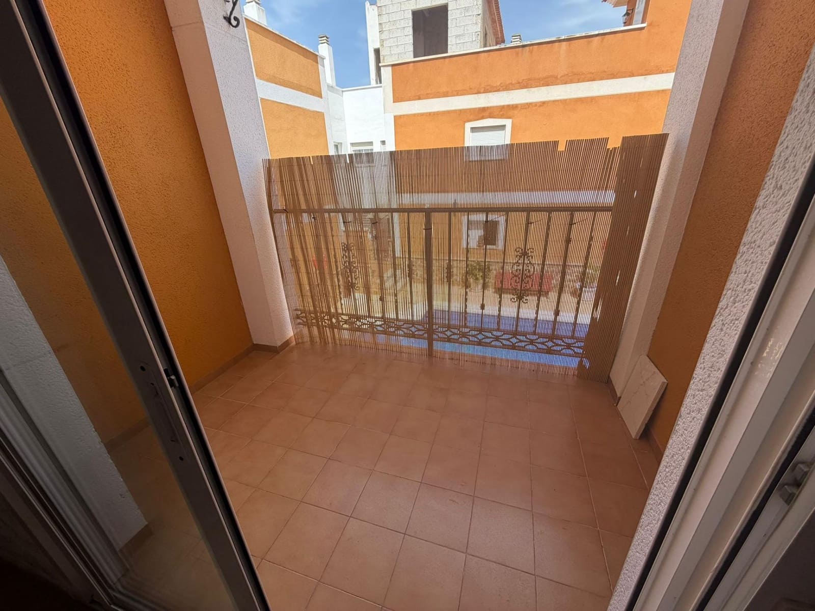 2 soveværelse Bungalow til salg i Orihuela med swimmingpool - € 89.900 (Ref: 9794897)