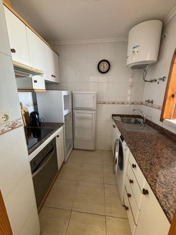 2 slaapkamer Appartement te huur in Centro, Torrevieja met zwembad - € 650 (Ref: 9794898)