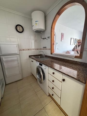 2 slaapkamer Appartement te huur in Centro, Torrevieja met zwembad - € 650 (Ref: 9794898)