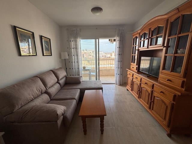 2 slaapkamer Appartement te huur in Centro, Torrevieja met zwembad - € 650 (Ref: 9794898)