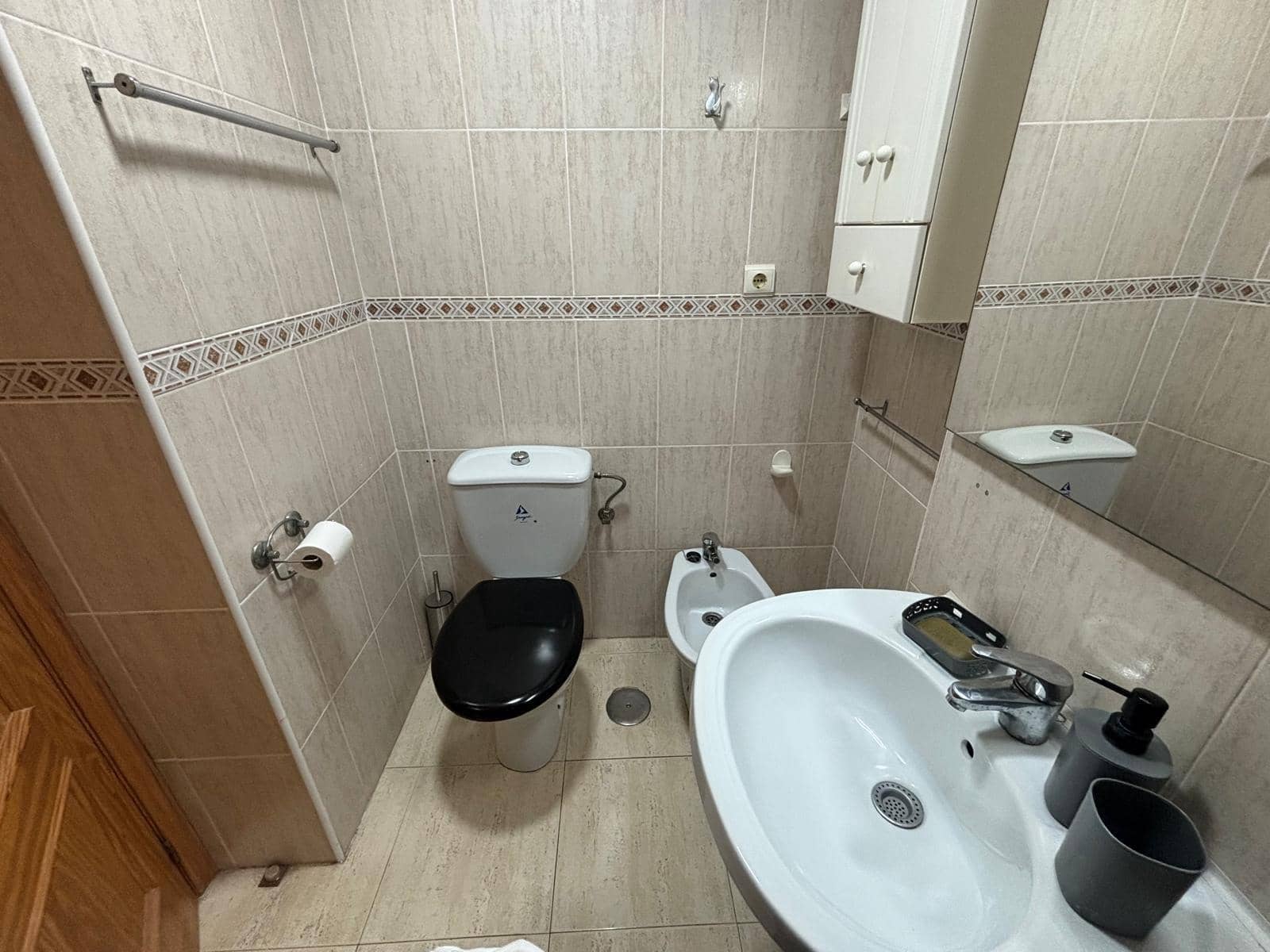 2 slaapkamer Appartement te huur in Torrevieja met zwembad - € 650 (Ref: 9794898)