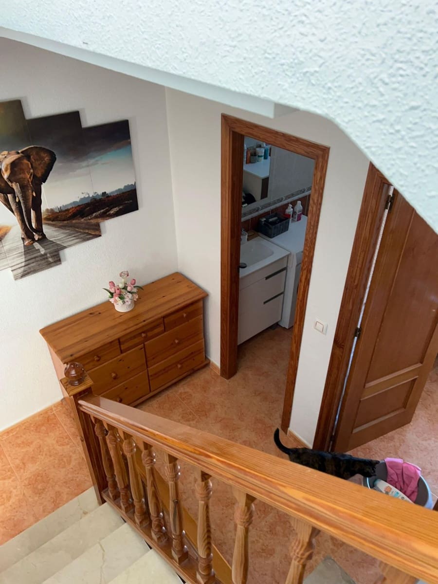 4 Zimmer Bungalow zu verkaufen in Torrevieja mit Pool - 179.900 € (Ref: 9833907)