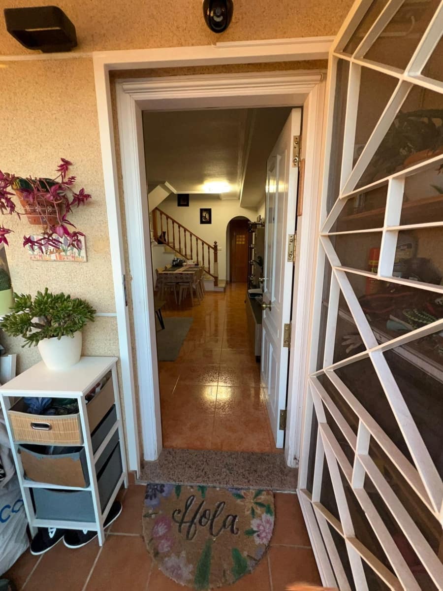 4 Zimmer Bungalow zu verkaufen in Torrevieja mit Pool - 179.900 € (Ref: 9833907)