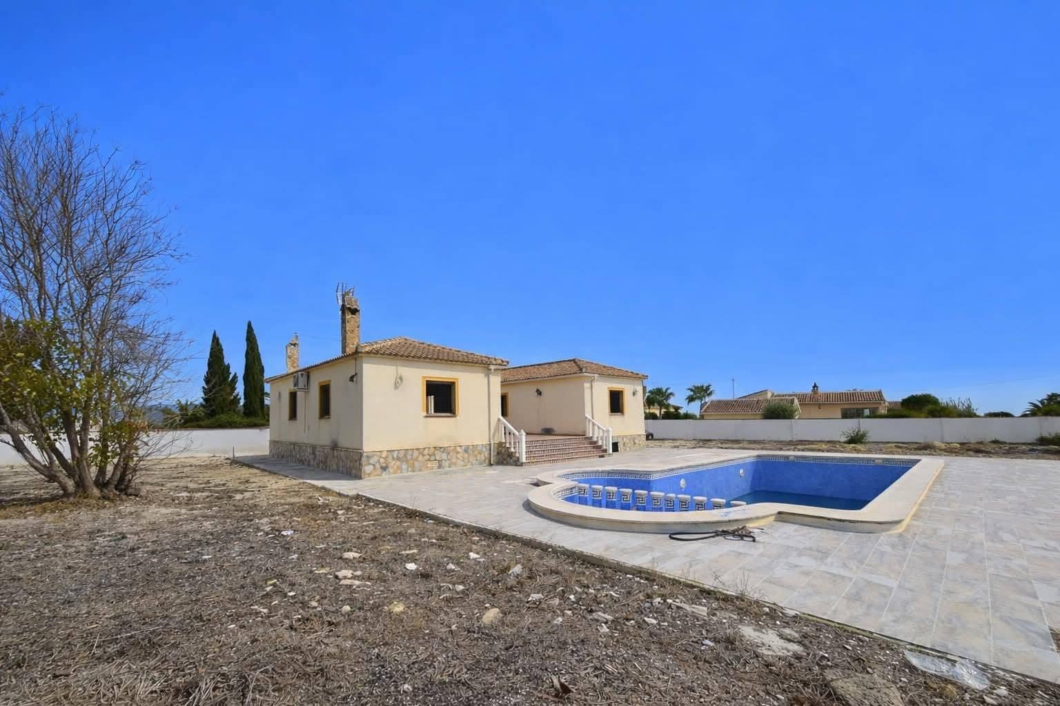 Finca/Casa Rural de 4 habitaciones en Catral en venta - 329.900 € (Ref: 9836573)