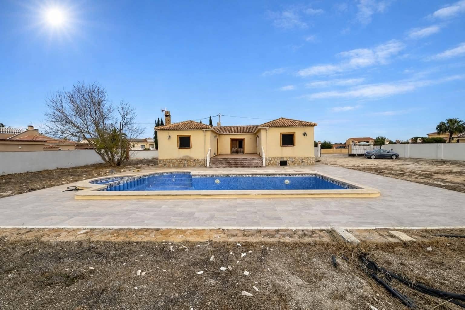 Finca/Casa Rural de 4 habitaciones en Catral en venta - 329.900 € (Ref: 9836573)