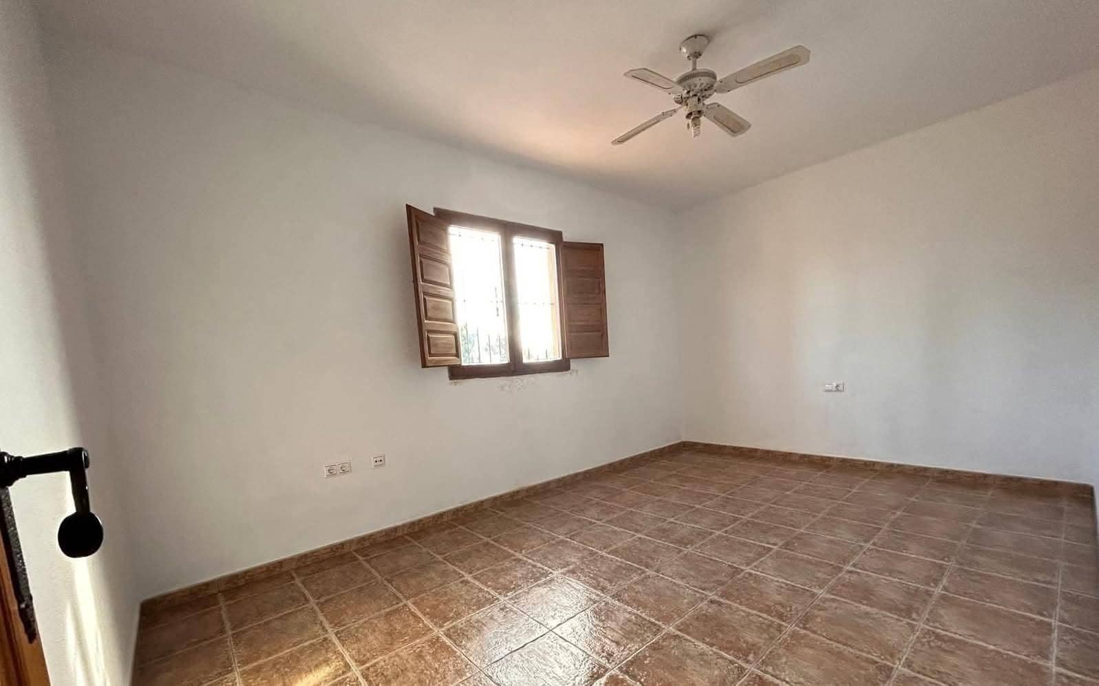 Finca/Casa Rural de 4 habitaciones en Catral en venta - 329.900 € (Ref: 9836573)