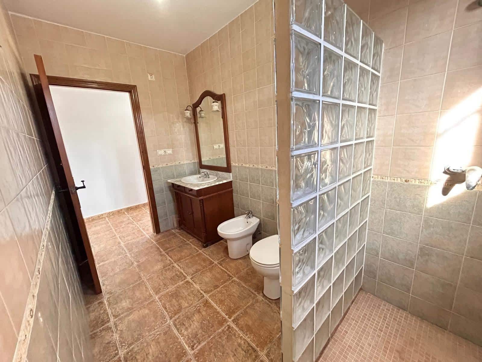 Finca/Casa Rural de 4 habitaciones en Catral en venta - 329.900 € (Ref: 9836573)