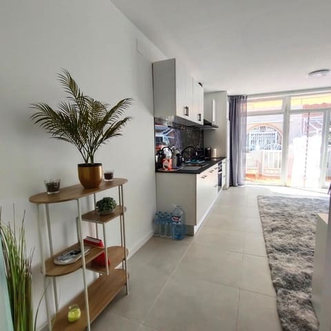 1 chambre Bungalow à vendre à La Siesta, Torrevieja - 139 500 € (Ref: 9846637)