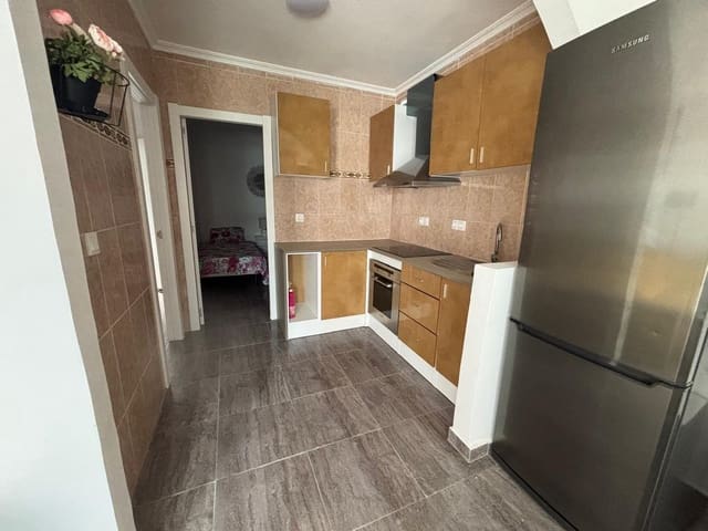 2 quarto Bungalow para venda em El Chaparral - La Siesta - La Torreta, Torrevieja - 149 900 € (Ref: 9846638)