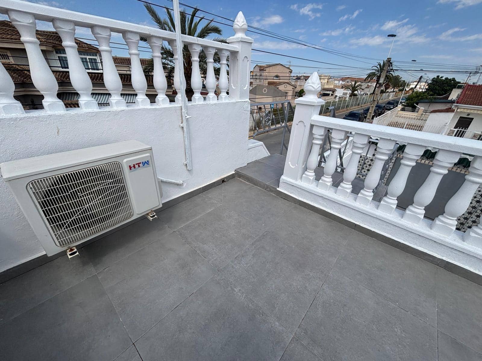 2 quarto Bungalow para venda em Torrevieja - 149 900 € (Ref: 9846638)