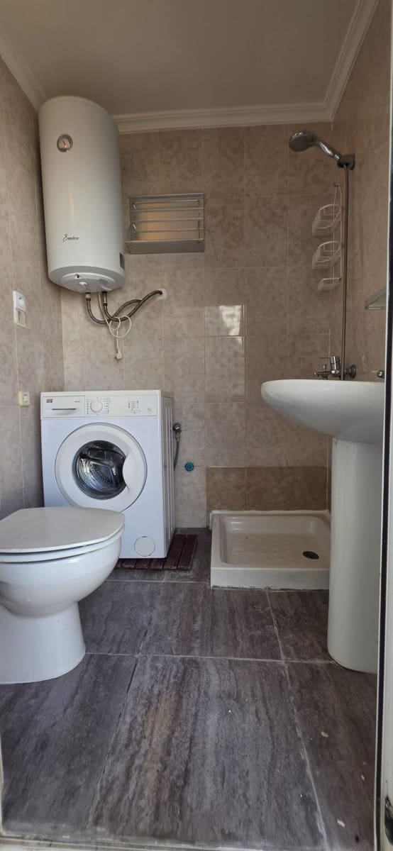2 bedroom Bungalow for sale in Torrevieja - € 141,900 (Ref: 9846638)
