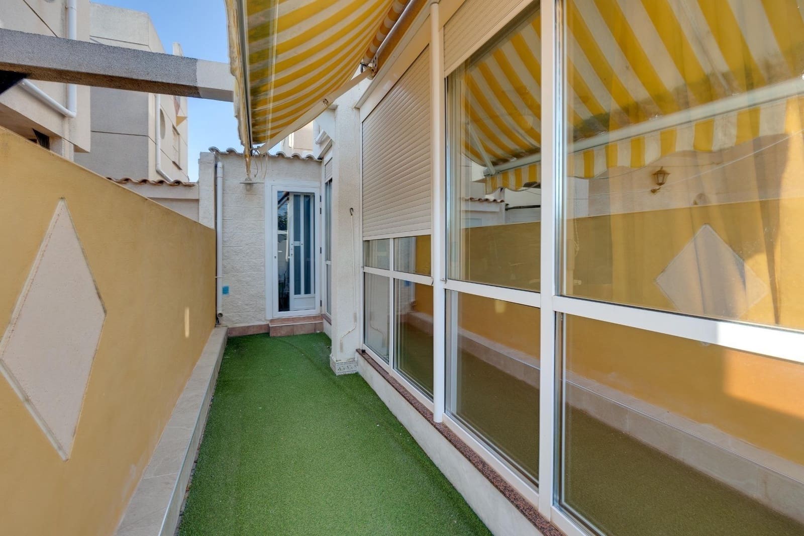 4 quarto Apartamento para venda em Torrevieja com piscina - 204 900 € (Ref: 9846639)