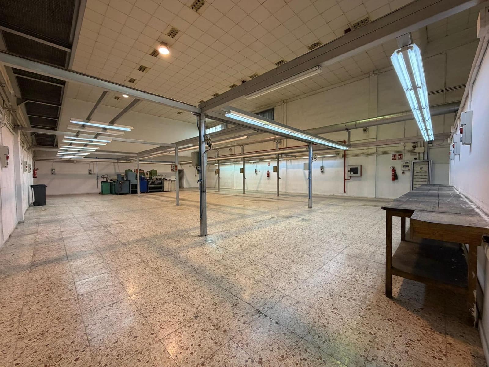 Bedrijf te koop in Elche / Elx - € 460.000 (Ref: 9865392)